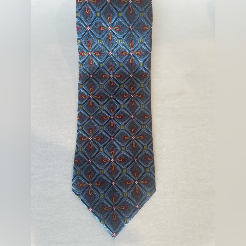 Jos A Bank tie 100% silk signature gold